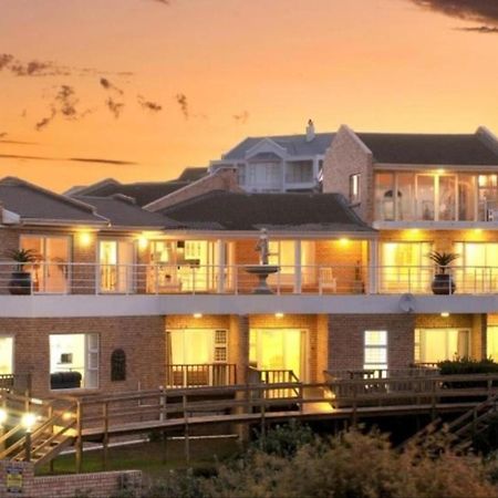 Kelly'S Beachfront Apartments Port Alfred Exterior foto