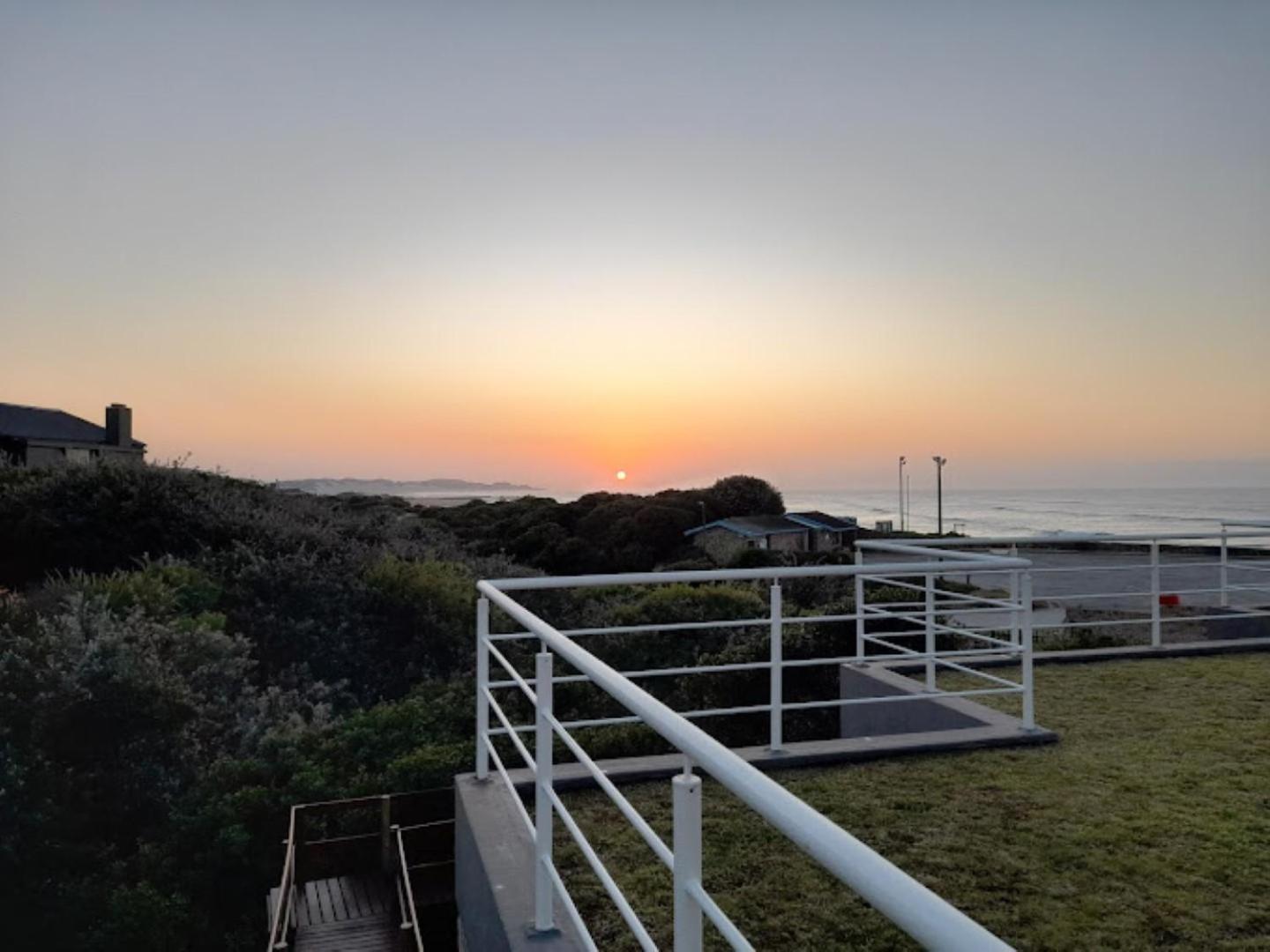 Kelly'S Beachfront Apartments Port Alfred Exterior foto